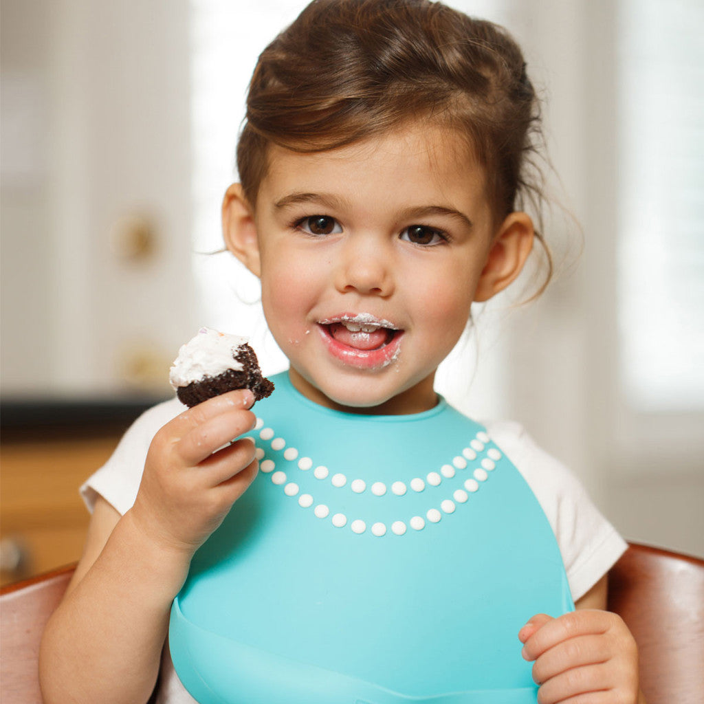 'BREAKFAST AT MOMS' BABY BIB